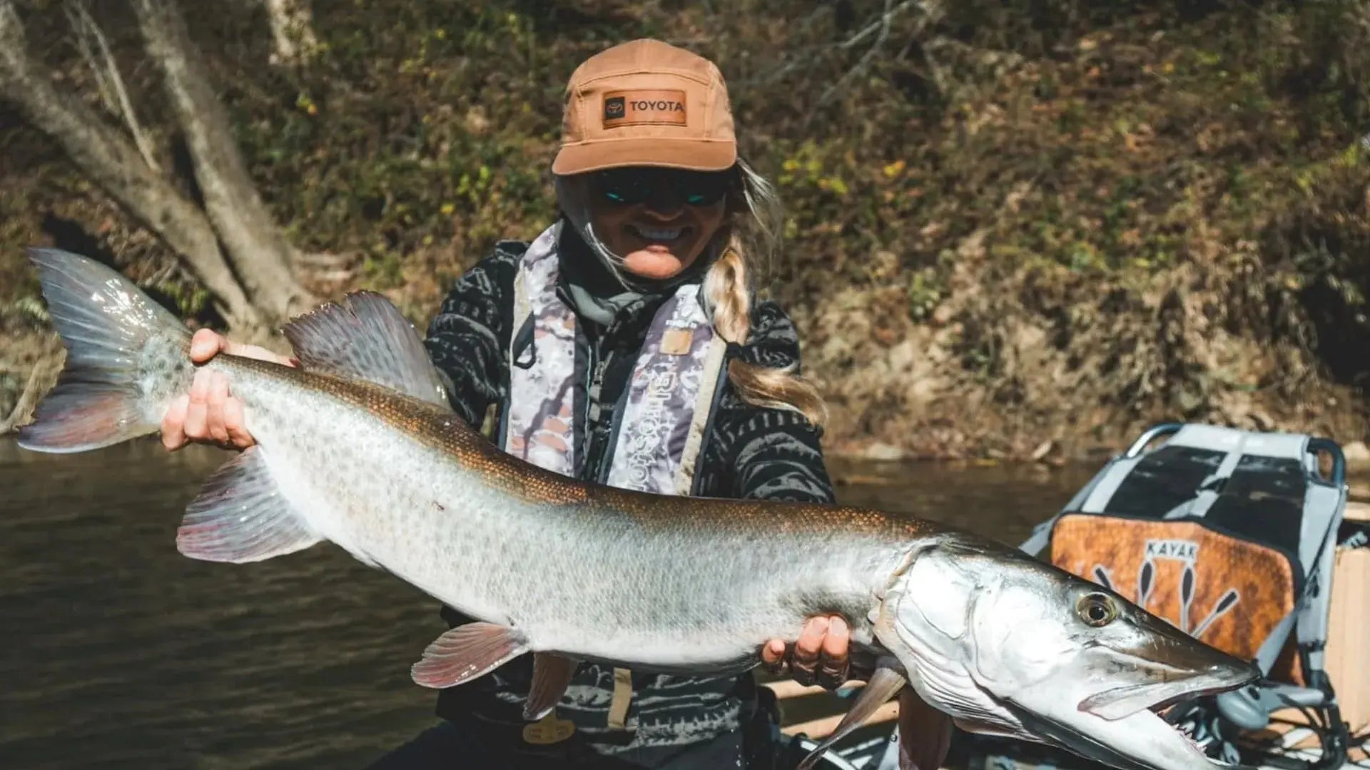 Pontoon boat transformed with EVA foam flooring