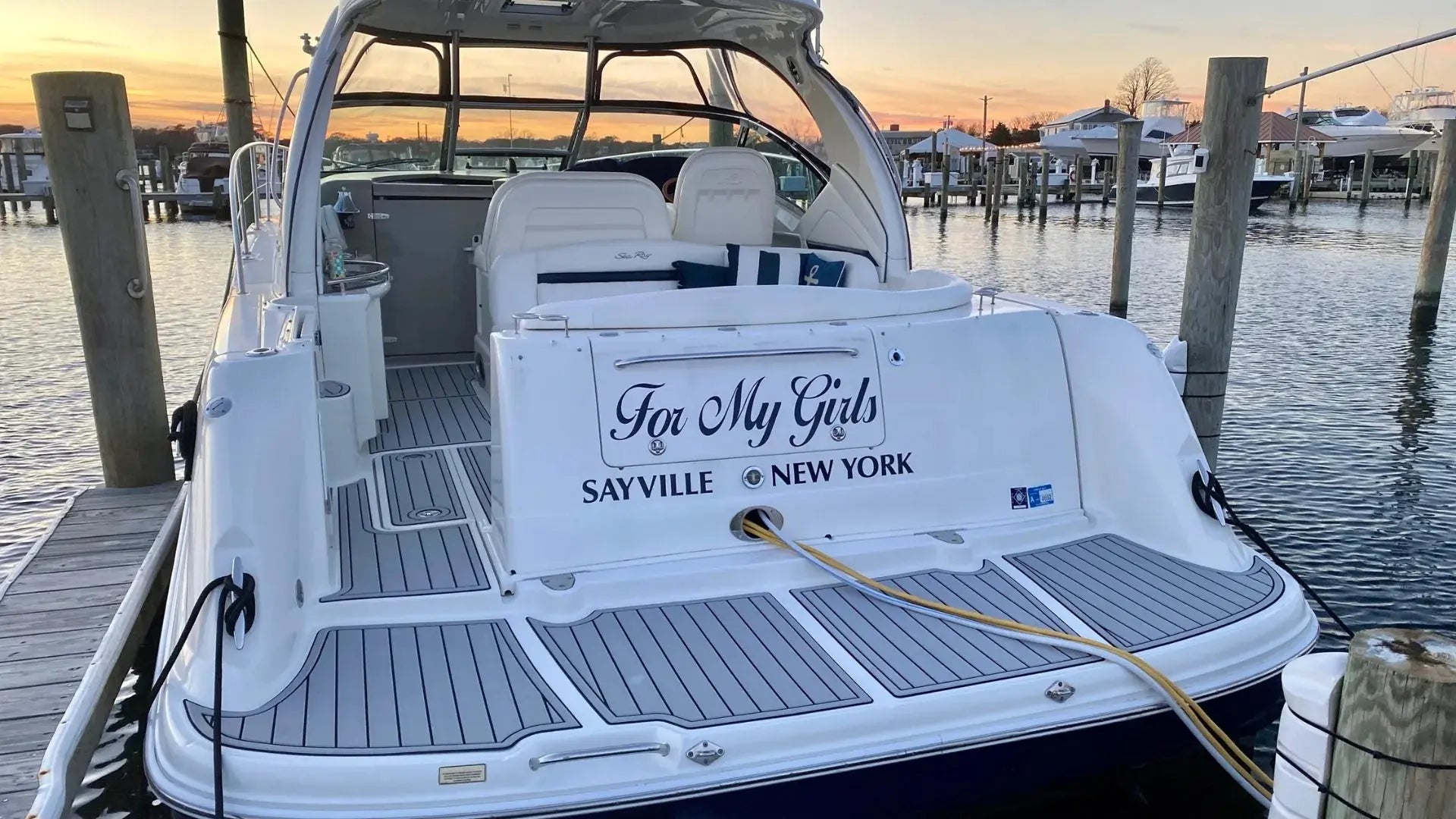 BoatFloorings EVA foam non-slip boat flooring on white yacht dock