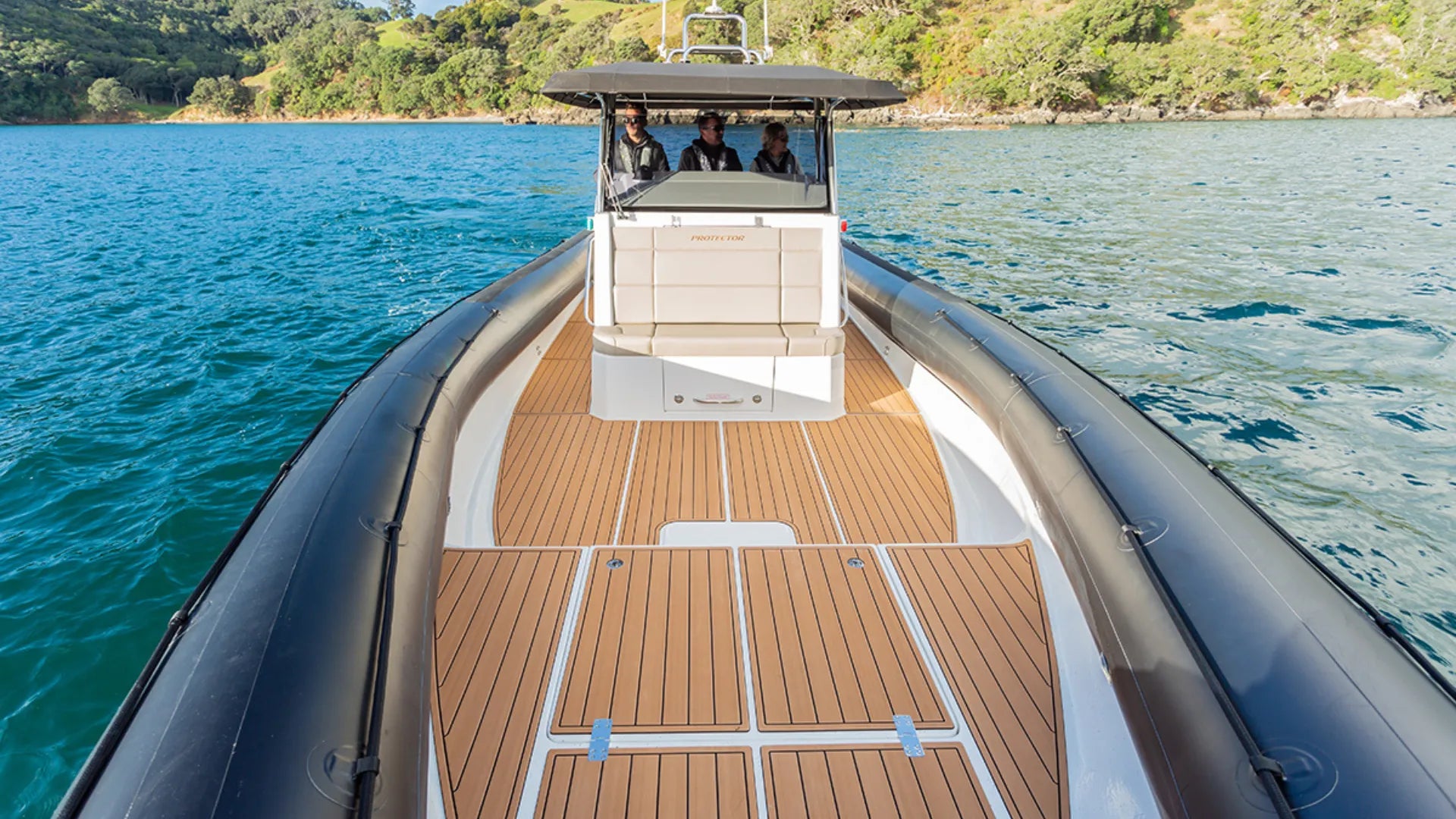 Solving Slip and Shock: How EVA Boat Flooring Enhances Safety